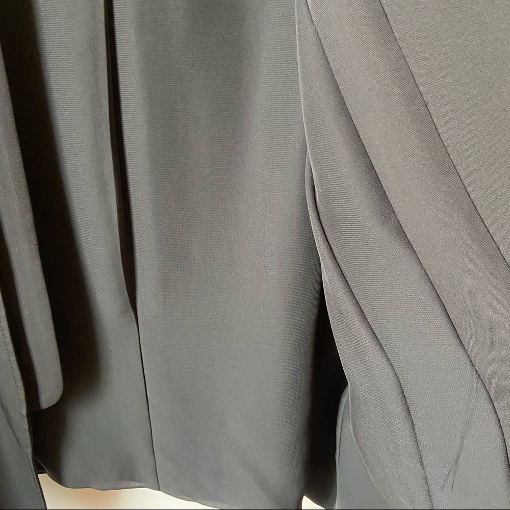 Blazer - Picture 6 of 8